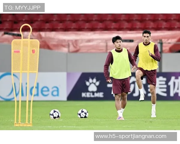 海港球员亚历斯祖自由转会加盟蓉城新篇章开启